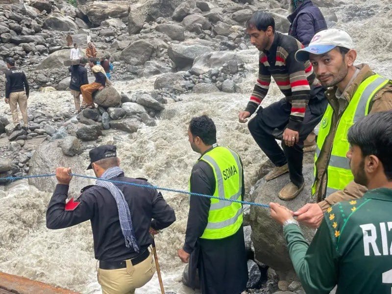 بونیر میں سیلاب کی تباہی: 157 جاں بحق، کئی گاؤں زیرِ آب، ہنگامی حالت نافذ