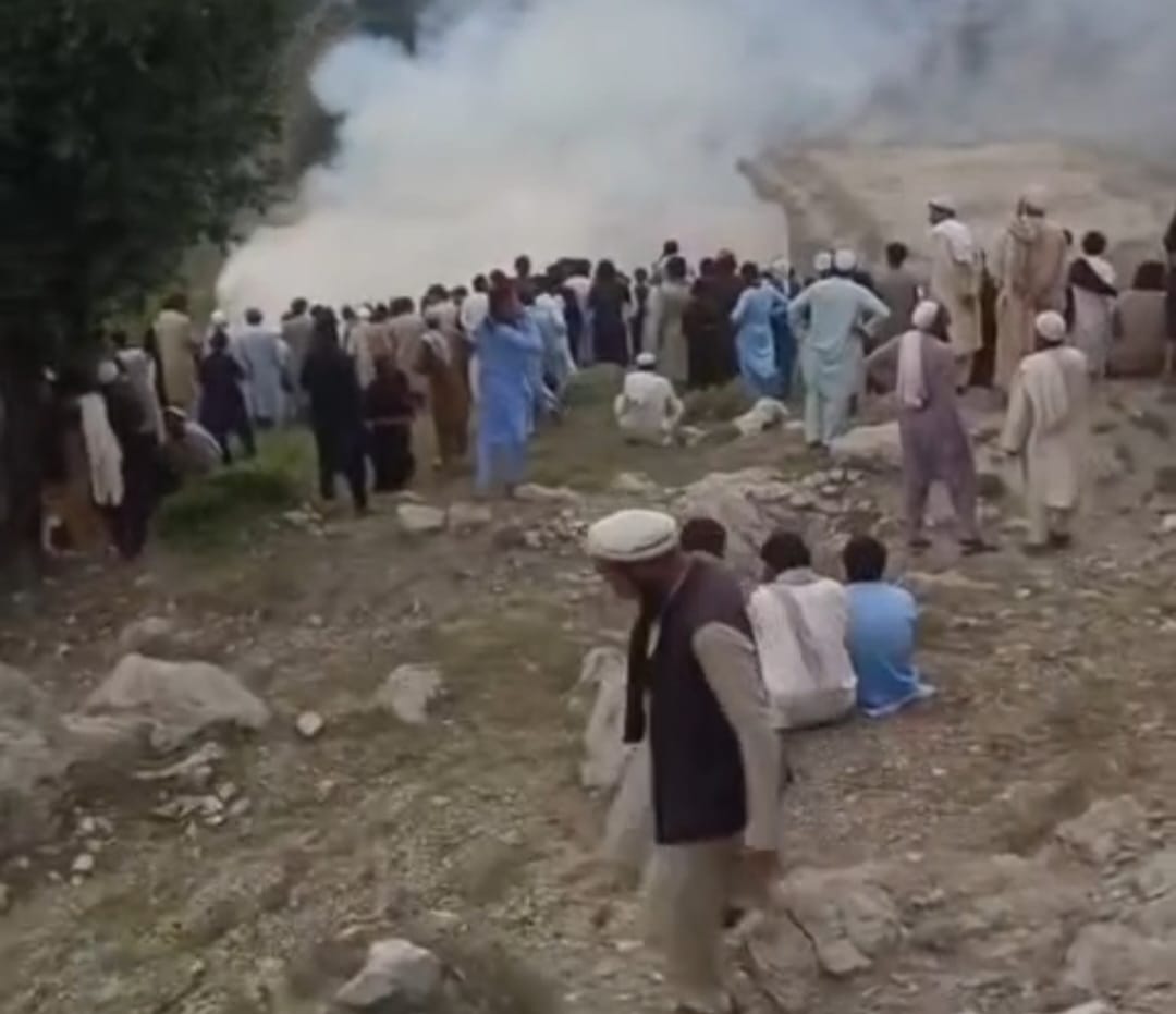 تیراہ: قومی شوریٰ کی کارروائی، فحاشی کے الزام میں چار گھروں کو آگ لگا دی