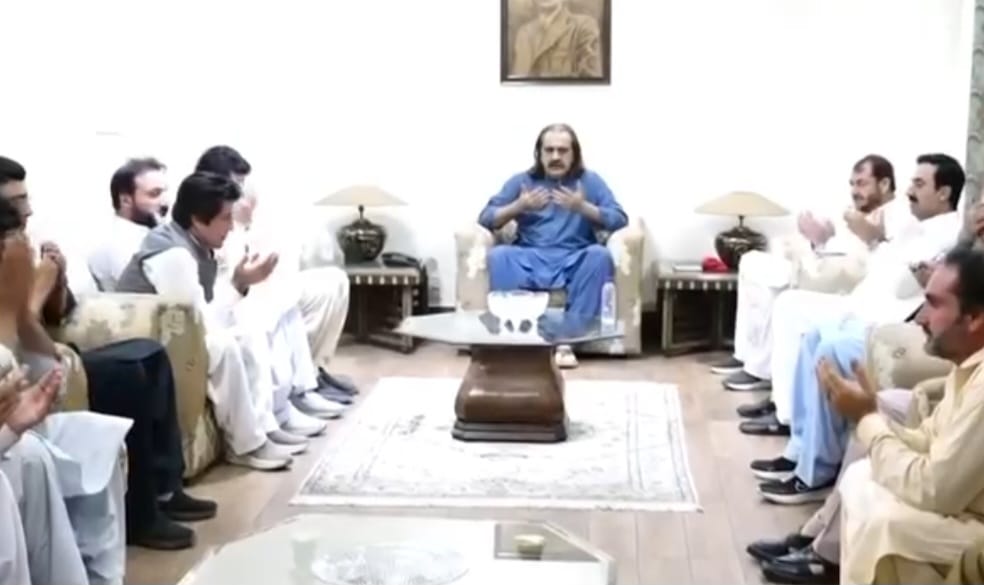 وزیر اعلیٰ خیبر پختونخوا کا وادی تیراہ واقعے کے شہداء کے لواحقین کے لیے معاوضے کا اعلان