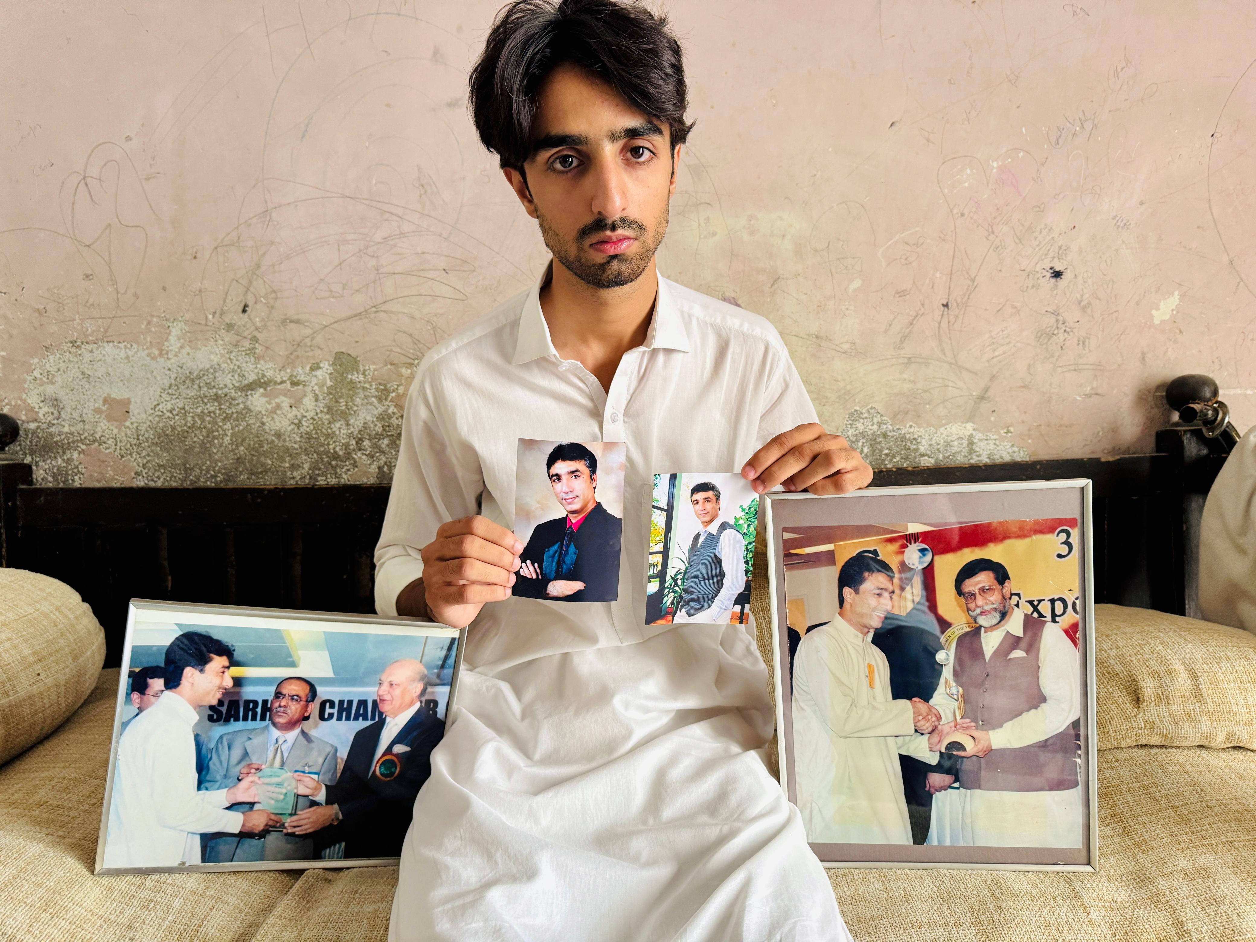 پشاور: والد 10 برسوں سے انڈونیشیا میں جھوٹے منشیات کیس میں قید  ہے،  بیٹا عبدالصمد