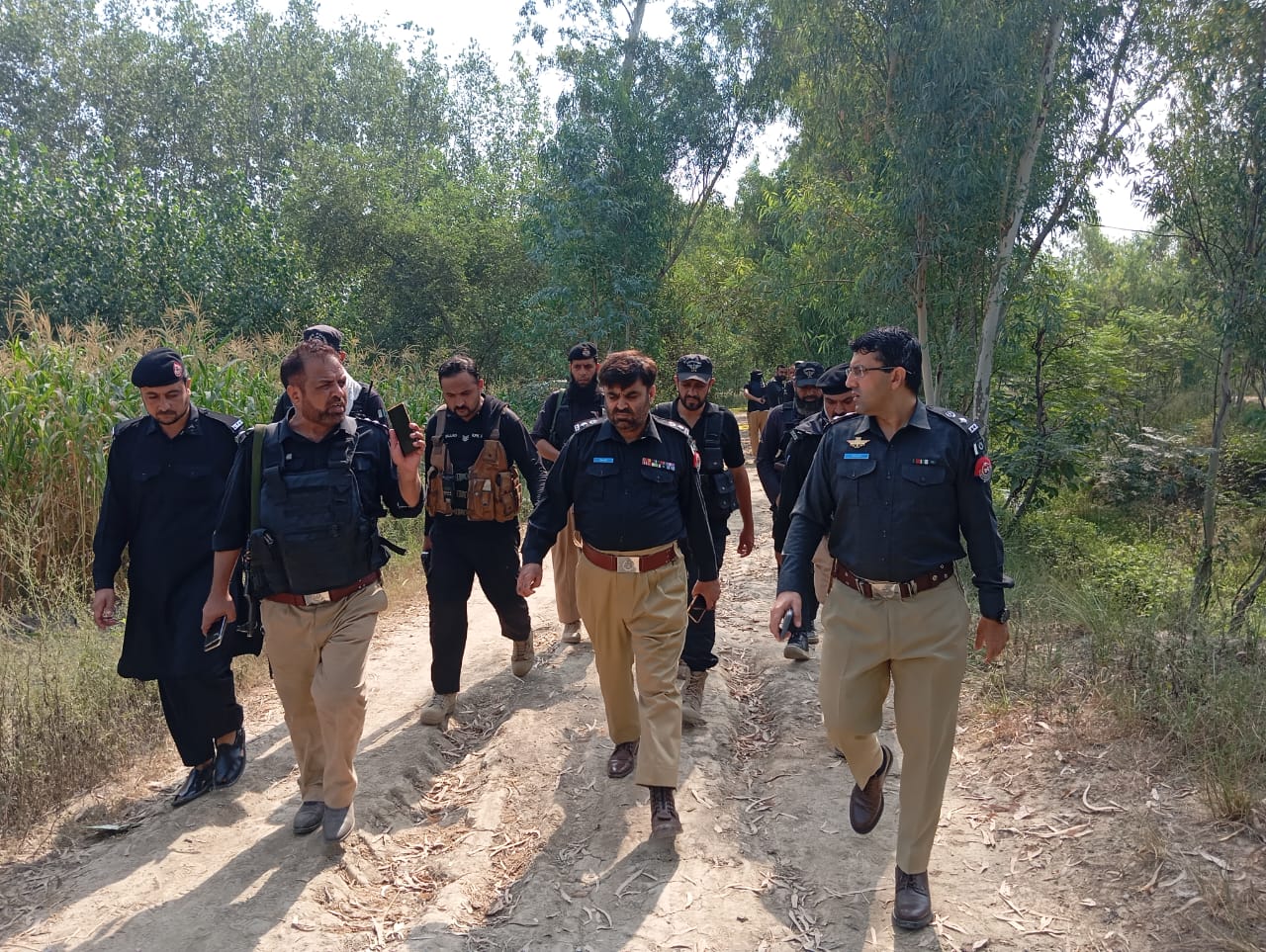 چارسدہ: پولیس آپریشن میں اشتہاری مجرم ہلاک، ایک اہلکار زخمی