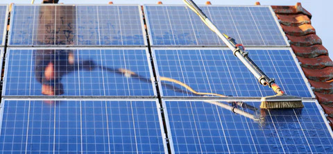 شمسی پینلز کی کارکردگی کو  بہتر کرنے کیلئے  کیا کرنا چاہیئے؟