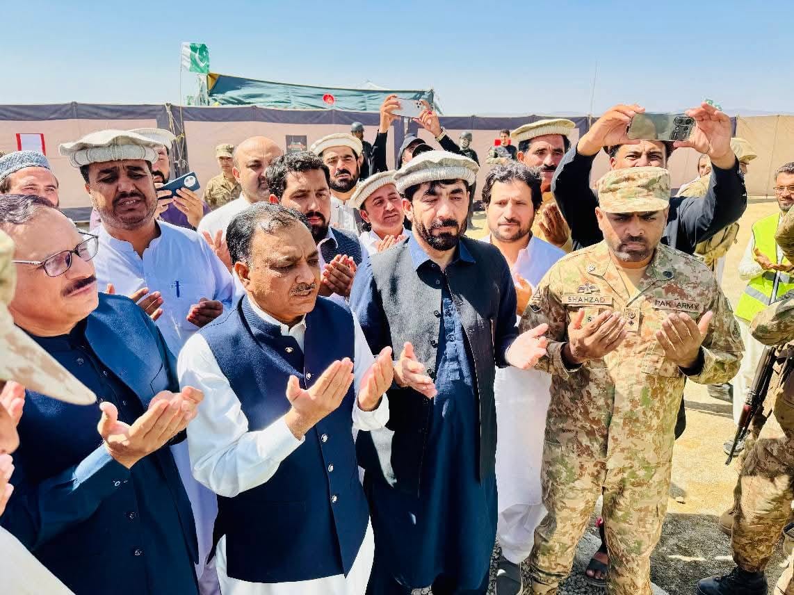 جنوبی وزیرستان لوئر: انگور اڈہ بارڈر دو سال بعد کھل گیا، تجارتی سرگرمیاں بحال