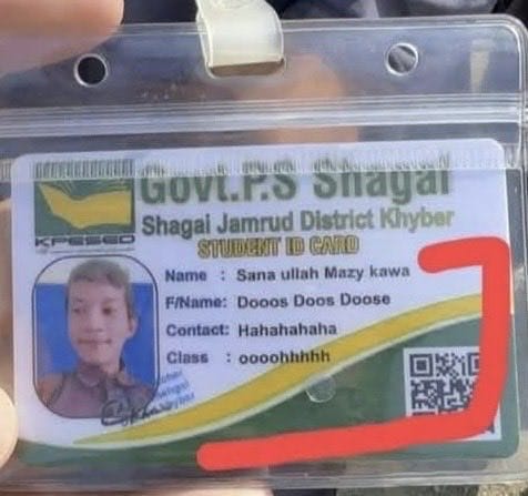 سٹوڈنٹ کارڈ پر  درج لطیفے، محکمہ تعلیم خیبر کی کارکردگی پر سوالیہ  نشان بن کر رہ گئے؟