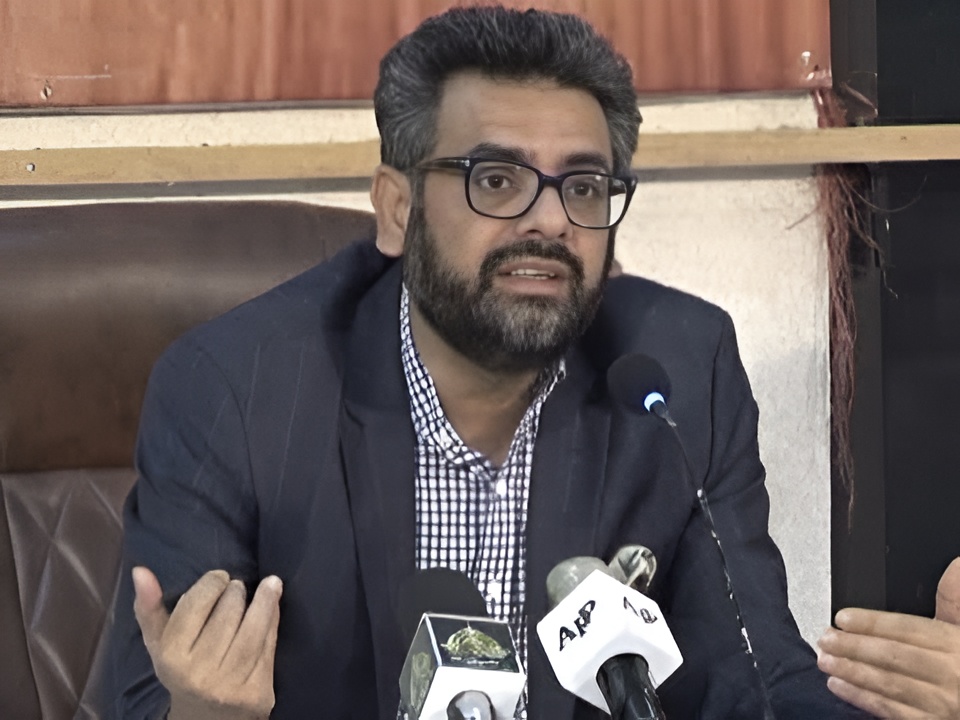 پنجاب پر مسلسل 