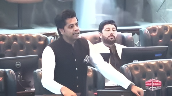 خیبر پختونخوا امن جرگہ آج اسپیکر صوبائی اسمبلی کی میزبانی میں منعقد ہوگا ، معاون خصوصی شفیع جان