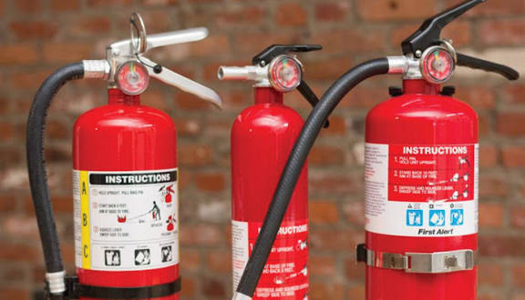 کراچی گل پلازہ واقعہ: محکمہ صحت خیبرپختونخوا نے صوبائی اسپتالوں کو الرٹ جاری کر دیا 