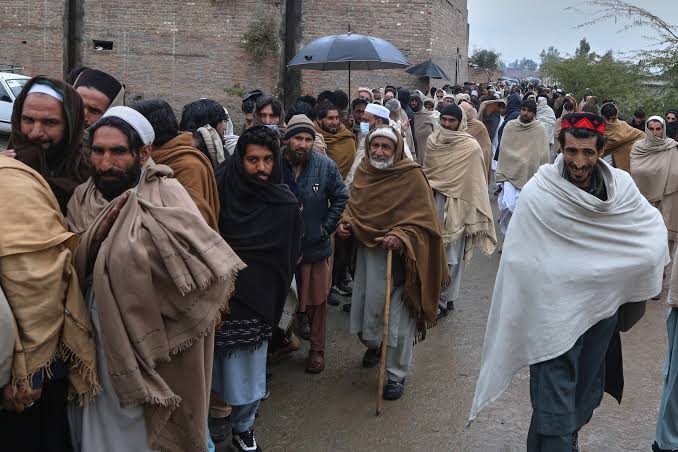 تیراہ سے بے  دخلی : بدانتظامی کی قیمت عوام نے چکائی