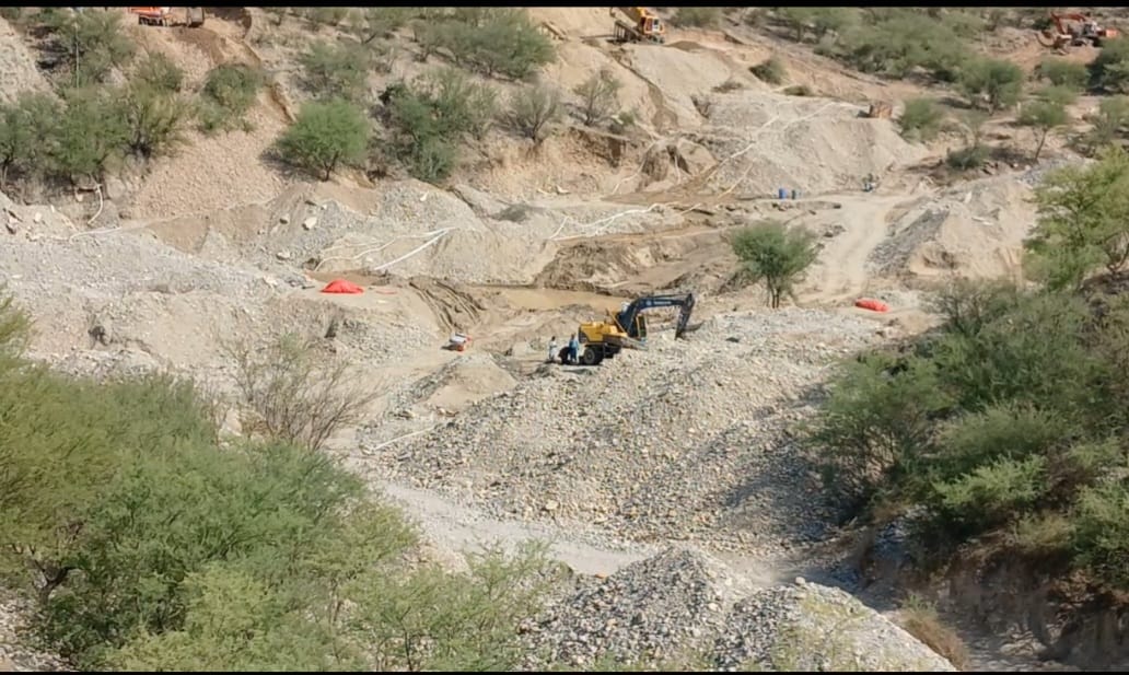 کوہاٹ: شکردرہ میں فائرنگ، غیر قانونی سونا نکالنے والے تین مزدور جاں بحق