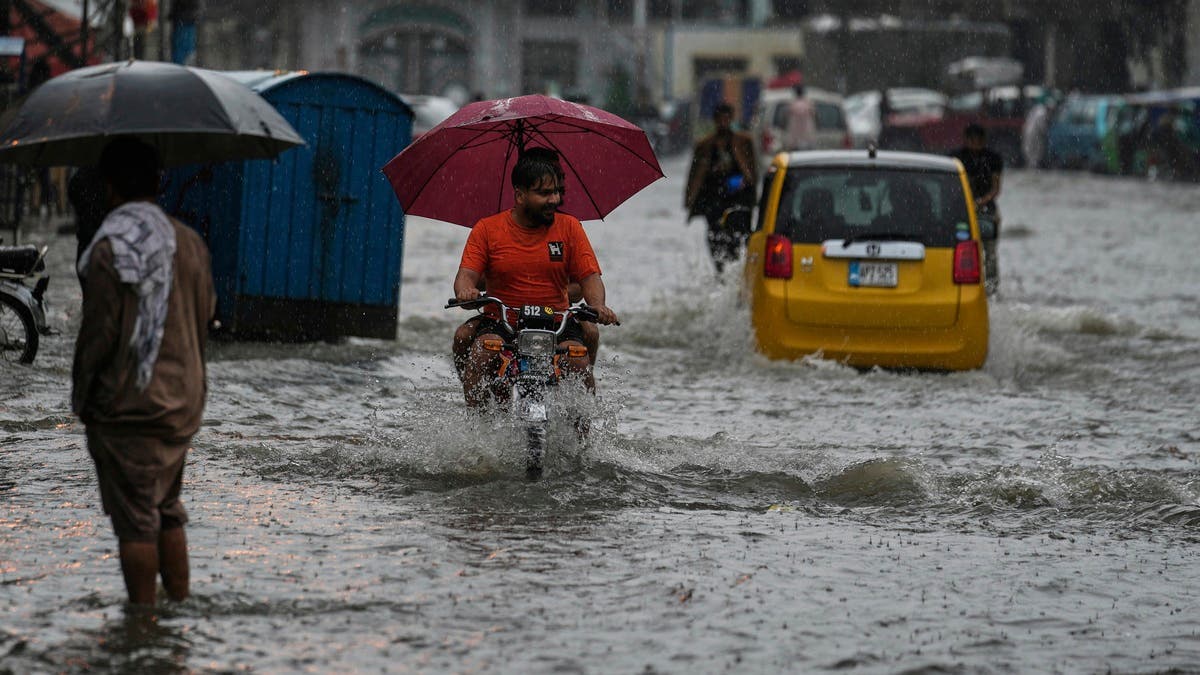خیبرپختونخوا کے کن علاقوں میں مزید موسلادھار بارشوں کا امکان ہے؟