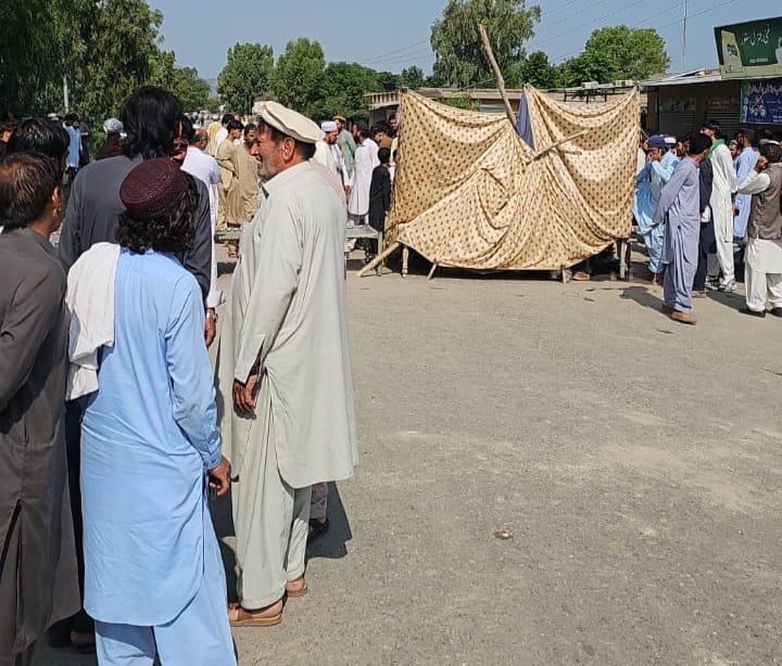 ہنگو: زمینی تنازع پر دو قبائل کے درمیان فائرنگ، ایک شخص جاں بحق، دو افراد اغواء