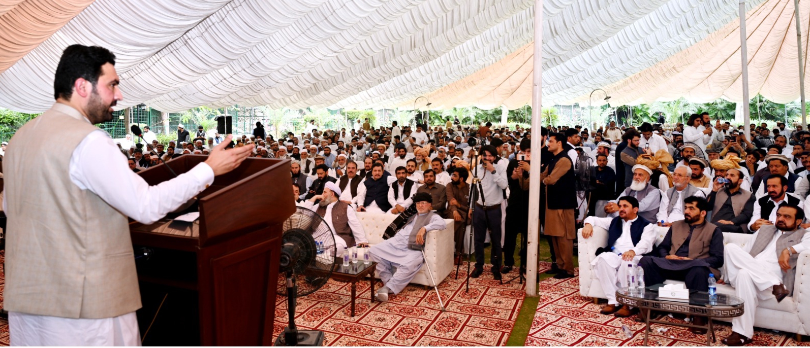خیبرپختونخوا: سہیل آفریدی کی سربراہی میں لویہ جرگہ منعقد، کن معاملات پر اہم فیصلے ہوئے؟