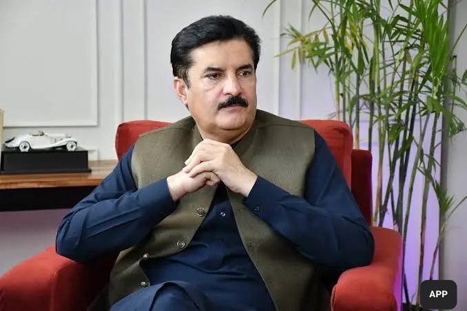 خیبرپختونخوا کو گندم بحران کا سامنا؟ گورنر نے وزیراعظم سے بڑا مطالبہ کردیا