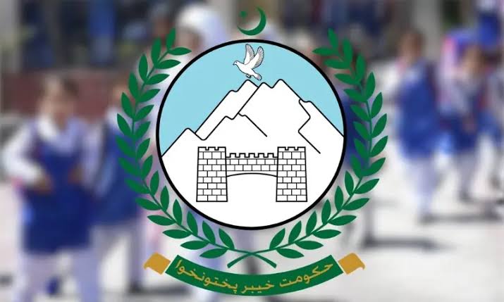 خیبر: پرائمری سکولوں میں خدمات انجام دینے والے 567 اساتذہ فارغ کر دیے گئے