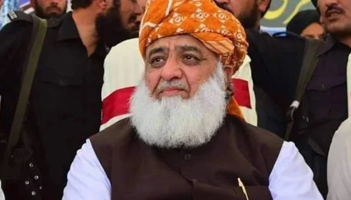 مولانا فضل الرحمان کی متنازع تقریر، عدالت نے 28 جولائی کو طلب کر لیا
