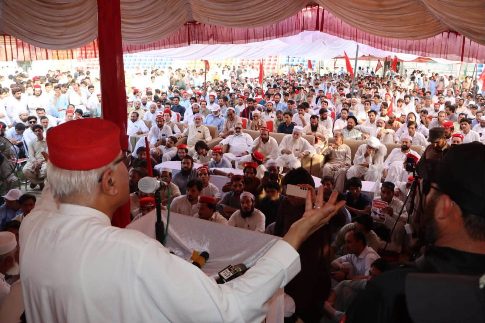 باجوڑ: شہید مولانا خانزیب کی پہلی برسی، امن، انصاف اور قبائلی حقوق پر 16 نکاتی اعلامیہ جاری 