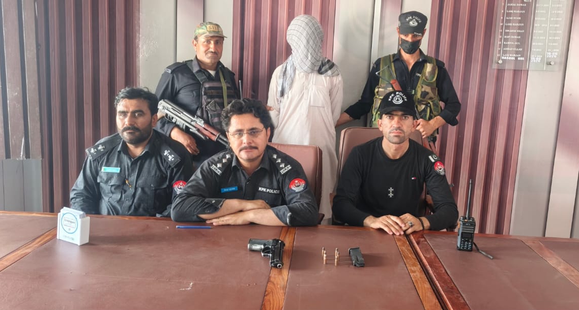 شمالی وزیرستان: بیوی اور 16 سالہ بیٹی کو مبینہ طور پر قتل کرنے والے ملزم کو گرفتار کر لیا گیا
