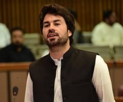 مالاکنڈ ڈویژن اور قبائلی اضلاع سے ٹیکس استثنیٰ ختم کرنے پر مبارک زیب کا وزیراعظم کو خط