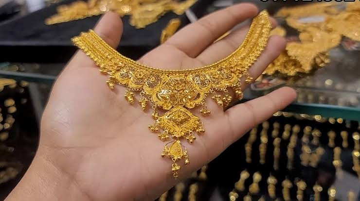 سونا پھر مہنگا ہوگیا، آج کی نئی قیمت کیا ہے؟