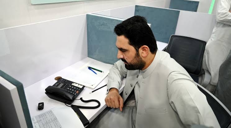 خیبر پختونخوا: وزیراعلیٰ کمپلینٹ سیل کو ہزاروں شکایات موصول، کتنی شکایات حل ہوئیں؟