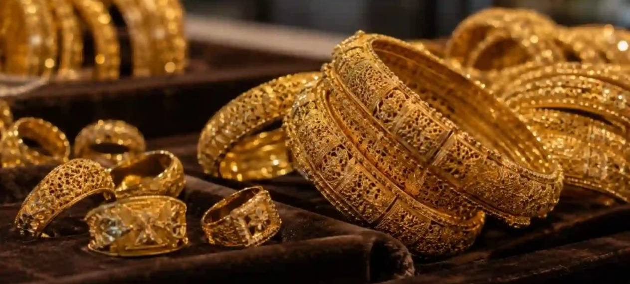 سونے کی قیمت میں کمی کا سلسلہ جاری، آج فی تولہ کتنے روپے سستا ہوا؟
