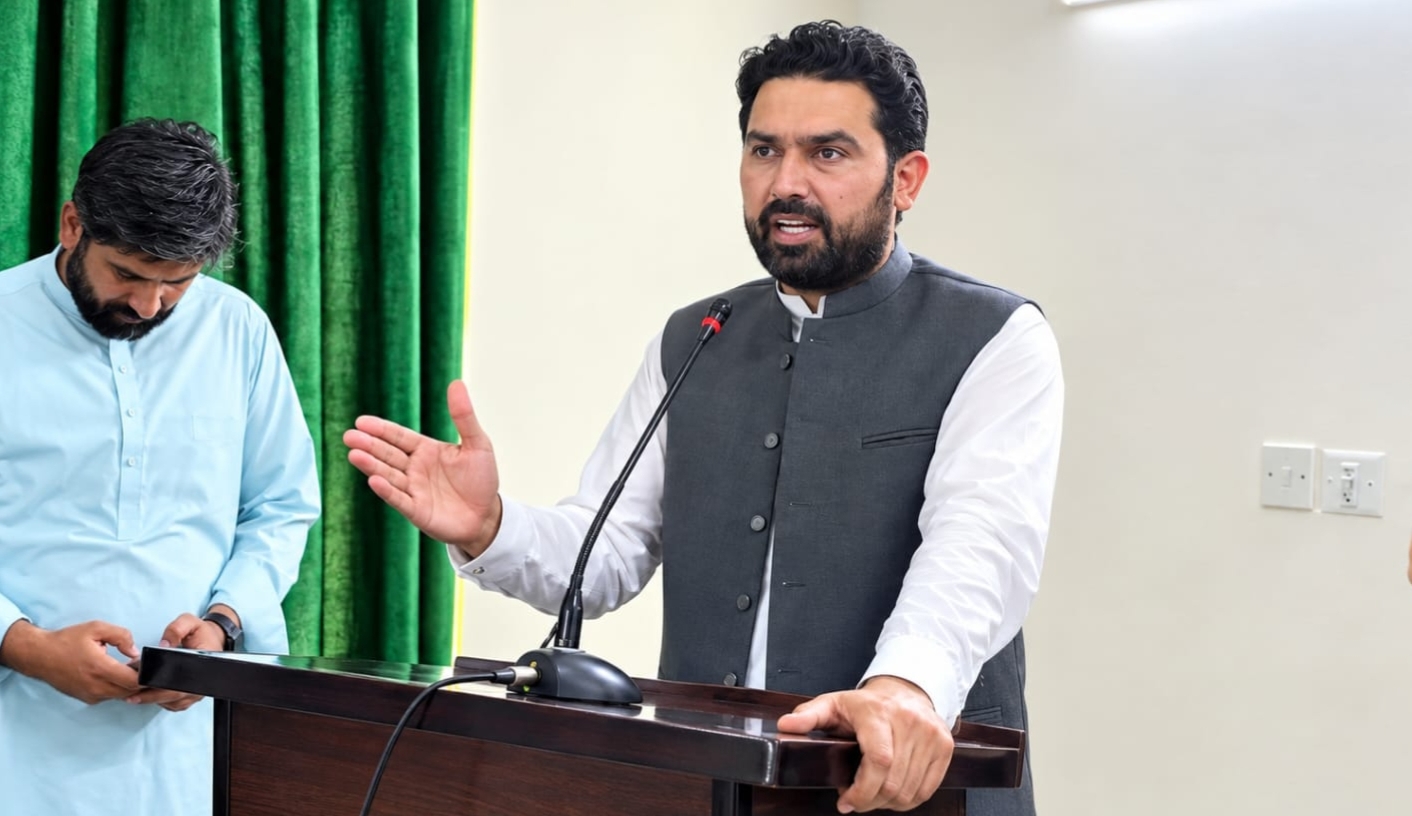 دہشت گردی کے خاتمے کے لیے پالیسی دے رہے ہیں، لیکن کوئی توجہ دینے کو تیار نہیں، سہیل آفریدی