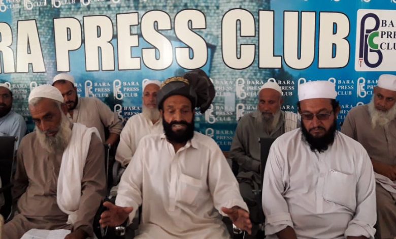 'قبیلہ ملک دین خیل عمر خان خیل کے افراد ہماری 50 ایکڑ آبائی جائیداد پر قبضہ کرنا چاہتے ہیں'