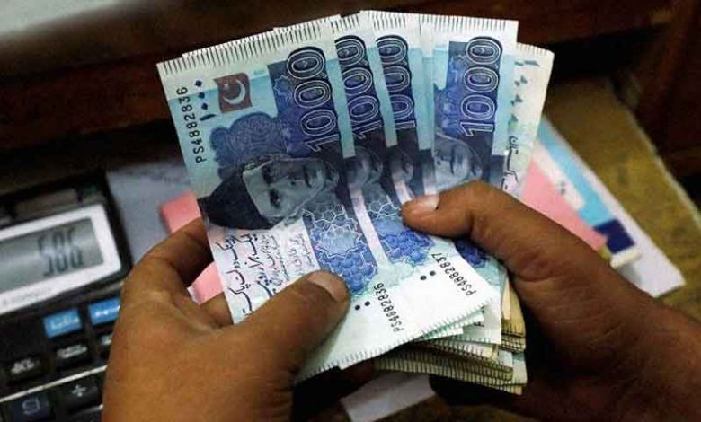 وزیراعلیٰ محمود خان کا سرکاری ملازمین کی تنخواہوں میں 25 فیصد اضافے کا اعلان