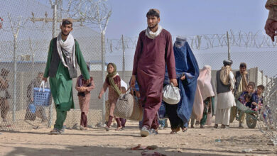 کیا افغان مہاجرین کے جانے سے پشاور میں روزگار کے مواقعے بڑھ جائیں گے؟